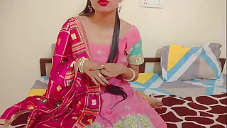 Indian गांड फाड़ सेक्स करती हुई सारा भाभी अपनी गांड के छेद में लंड को गुस्सा कर मजा लेती सारा भाभी in Hindi audio